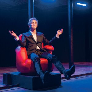 BRUNO COPPENS EST LOVERBOOKE